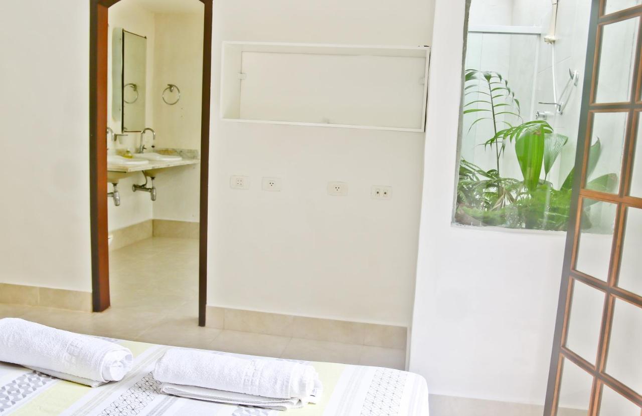 Casa Mani Bed & Breakfast Ubatuba Exterior photo